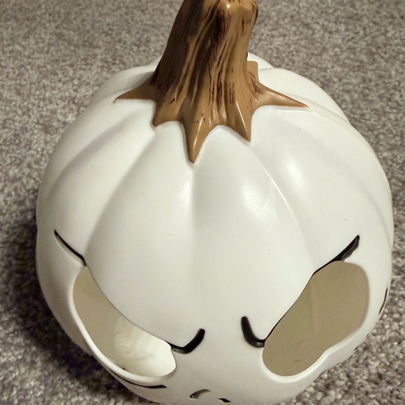 Jack skeleton light up pumpkin decoration - Picture 2 of 6